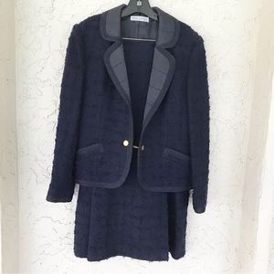 ✨Vintage Paula Klein Paris Chanel Style Navy Boucle Jacket/Skirt, SzM
